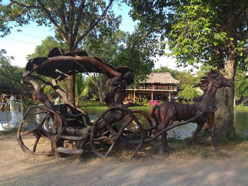 Không gian xanh mát tại Bò Cạp Vàng