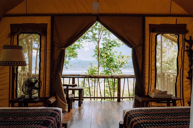 Ẩm thực Lak Tented Camp