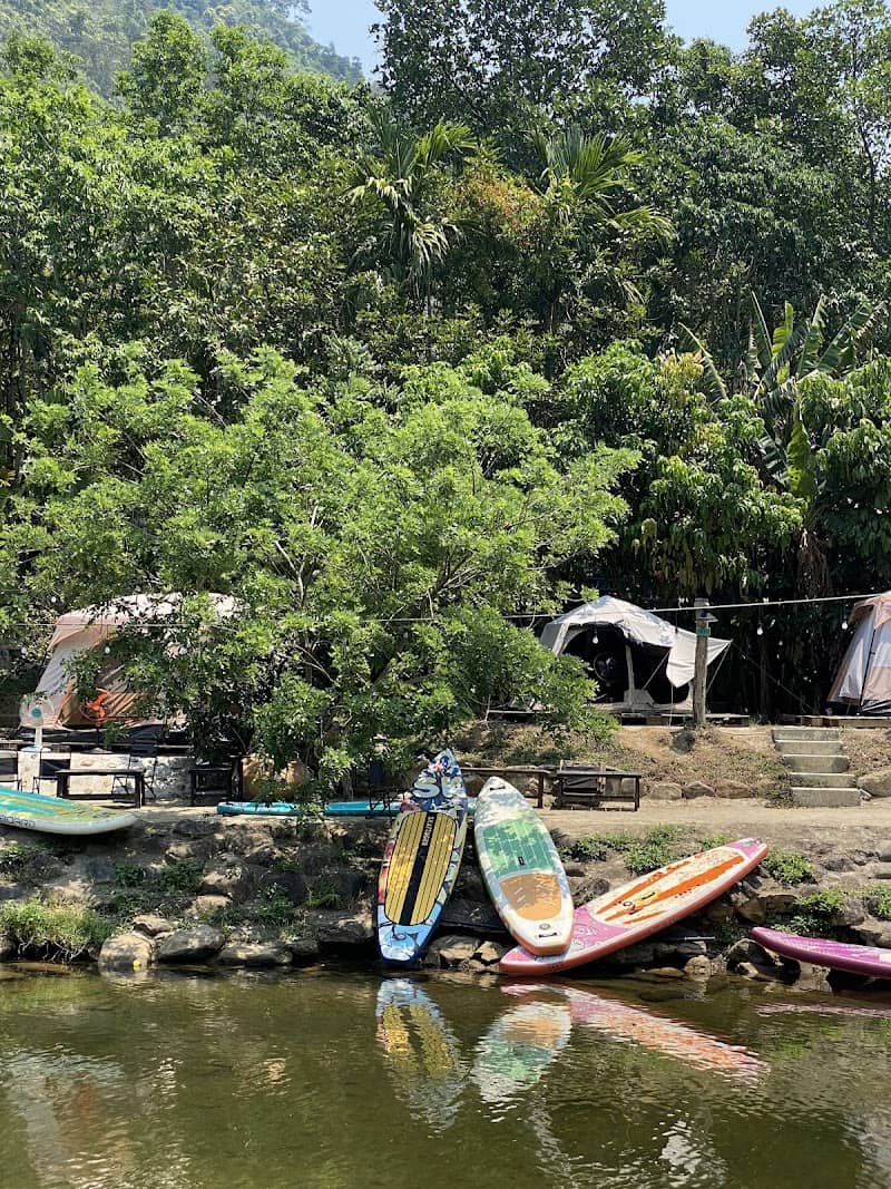 BBQ buổi tối tại BORO Campsite