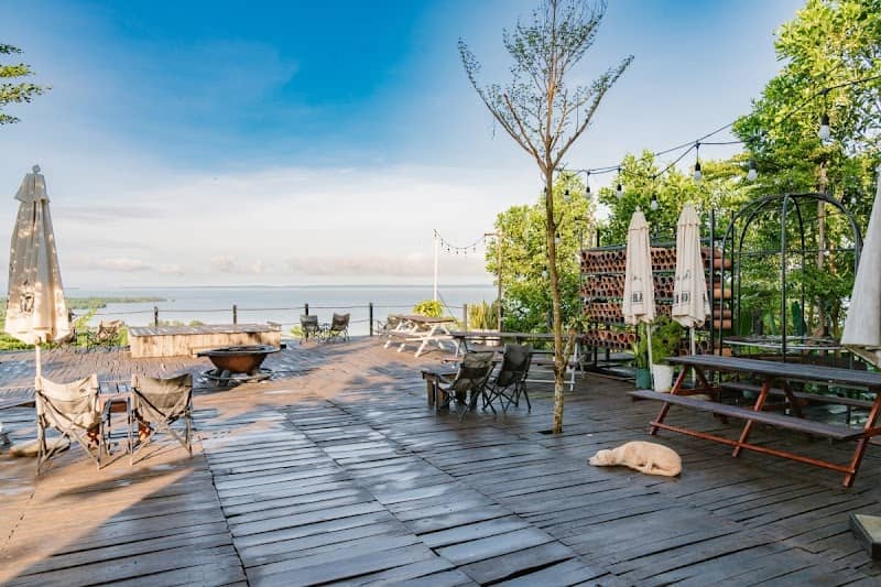 Khung cảnh yên bình tại Panorama Glamping