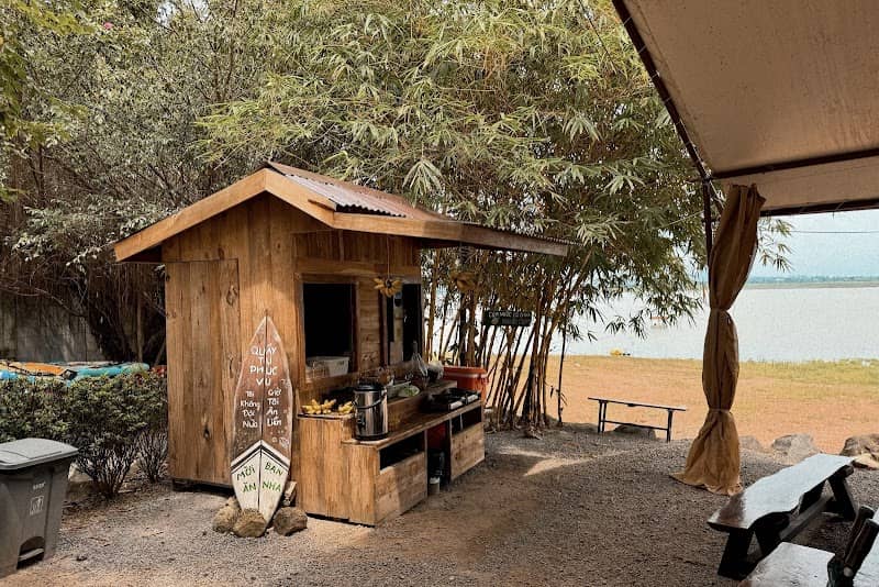 Đồ ăn tại Aqua Glamping