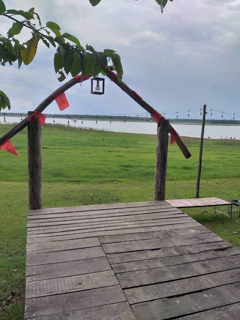 Ẩm thực ViNaUy Camping Hồ Trị An