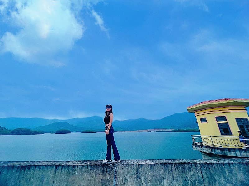 Vẻ đẹp Hồ Hòa Trung