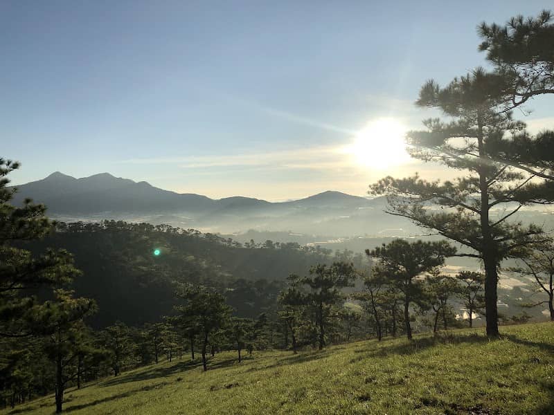 Bình minh Đồi Đa Phú